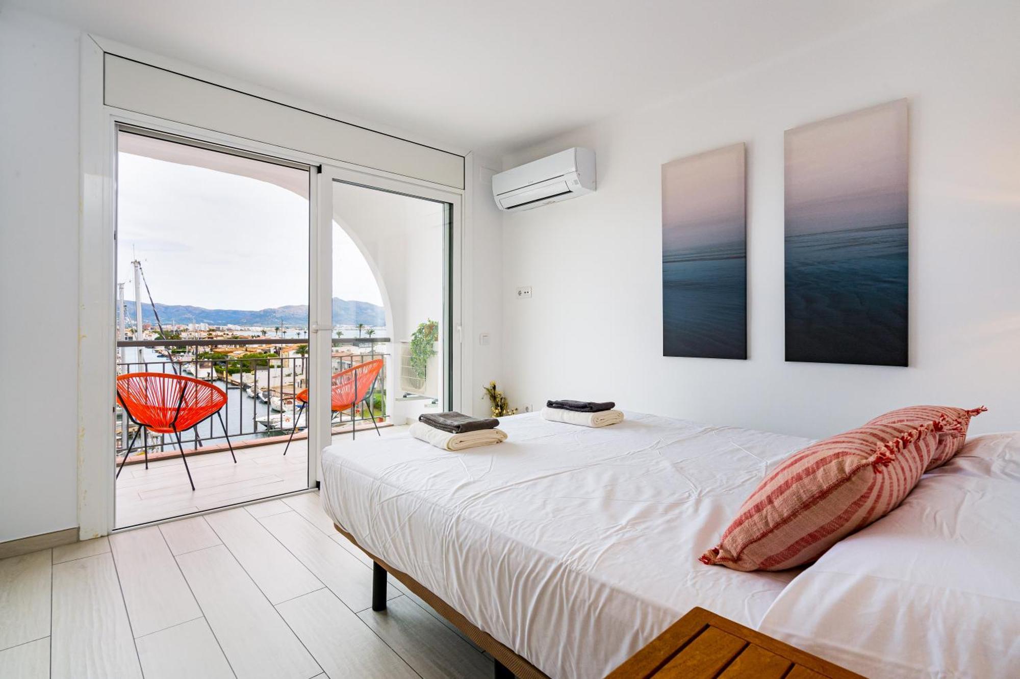 Apartamento Frente Al Canal Con Terraza Ampuriabrava Exterior foto